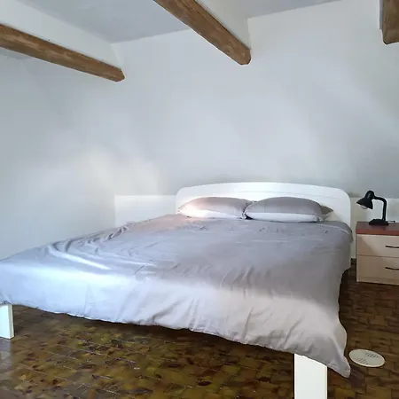 Maeo Apartment * Mäo