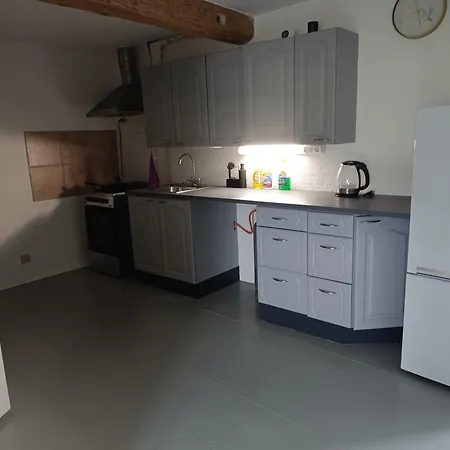 Maeo Apartment Διαμέρισμα *