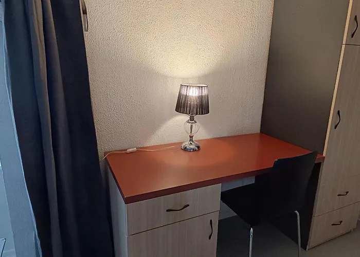 Maeo Apartment Apartman *