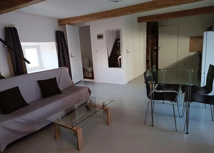 Maeo Apartment Apartman